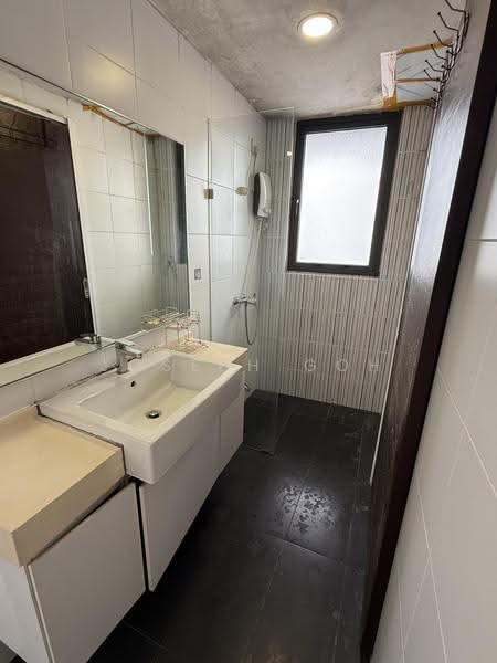 Service Residence for Rent at V@SUMMERPLACE - Joseph Goh - Bathroom - PropertyGuru.com.my