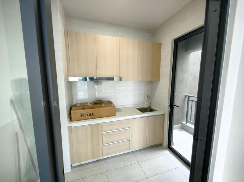 Service Residence for Sale at Aradia Residence @ Lake City KL North - Raymond Chiang - Kitchen - PropertyGuru.com.my
