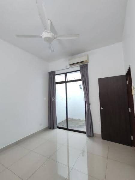 Rumah Kluster untuk Dijual di Taman Adda Heights (Tebrau) - Larry Ng - Interior - PropertyGuru.com.my