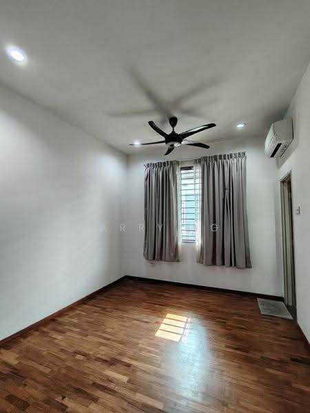Rumah Kluster untuk Dijual di Taman Adda Heights (Tebrau) - Larry Ng - Bedroom - PropertyGuru.com.my