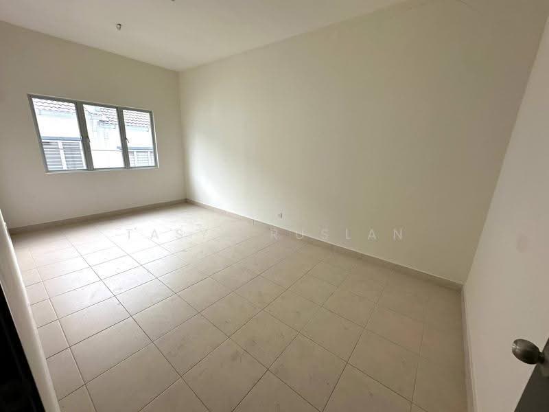 2-storey Terraced House for Sale in Pastura (Seremban) - Tasya Ruslan - PropertyGuru.com.my