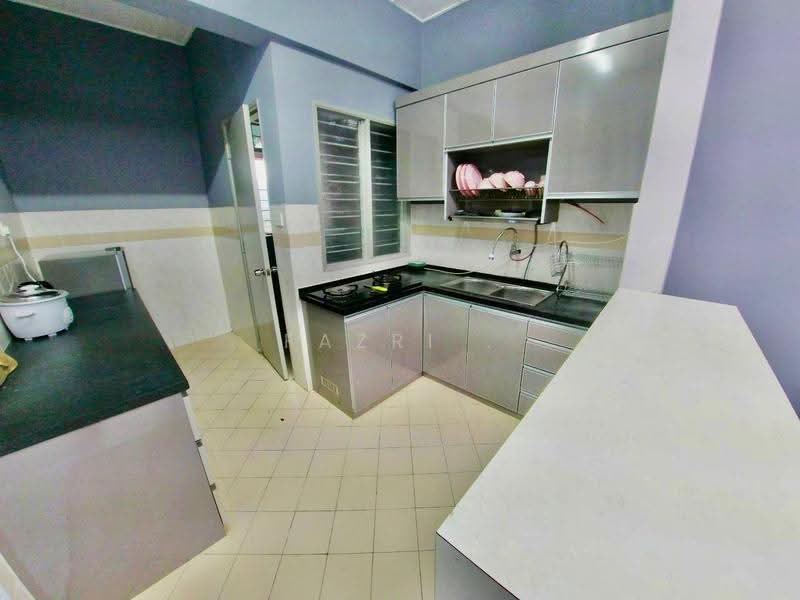 Kondominium untuk Disewa di Sri Hijau - Fazri . - Kitchen - PropertyGuru.com.my