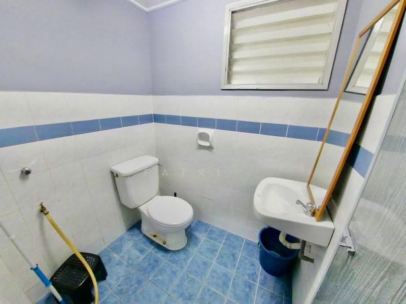 Kondominium untuk Disewa di Sri Hijau - Fazri . - Bathroom - PropertyGuru.com.my