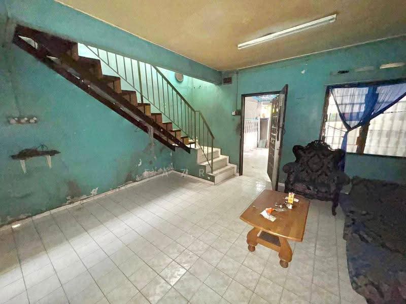 2-storey Terraced House for Sale in Taman Sri Tanjung (Semenyih) - Fazri . - Living Room - PropertyGuru.com.my