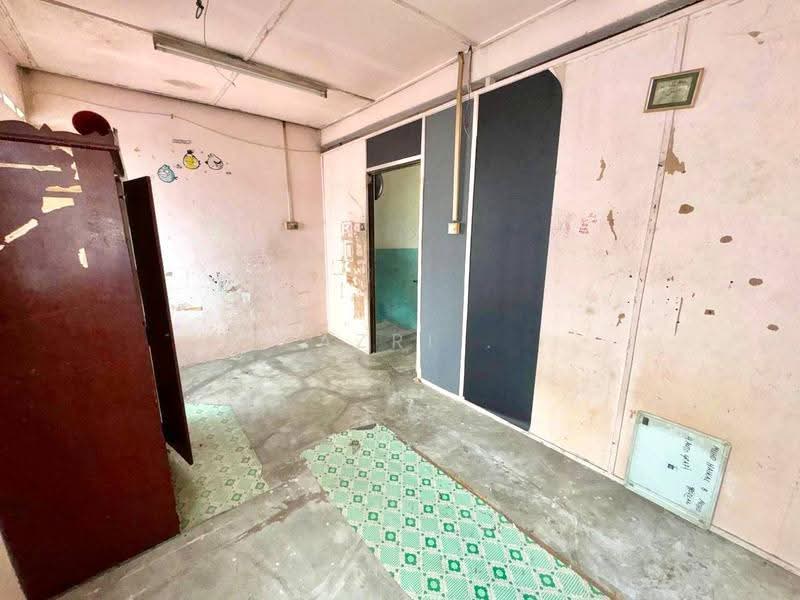 2-storey Terraced House for Sale in Taman Sri Tanjung (Semenyih) - Fazri . - Interior - PropertyGuru.com.my