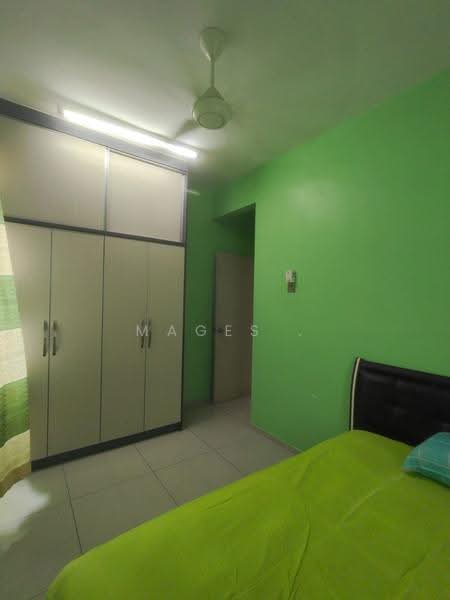 Kondominium untuk Disewa di Ehsan Residence - Mages . - Bedroom - PropertyGuru.com.my