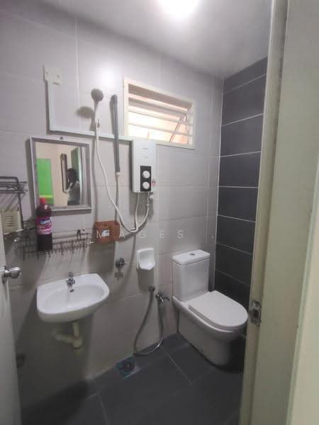 Kondominium untuk Disewa di Ehsan Residence - Mages . - Bathroom - PropertyGuru.com.my