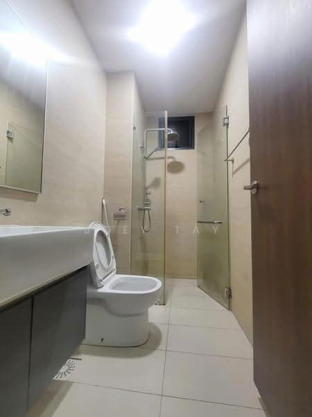 Condominium for Rent at Crescent Bay Suites (Teluk Bayu) - Joey Tay - Bathroom - PropertyGuru.com.my