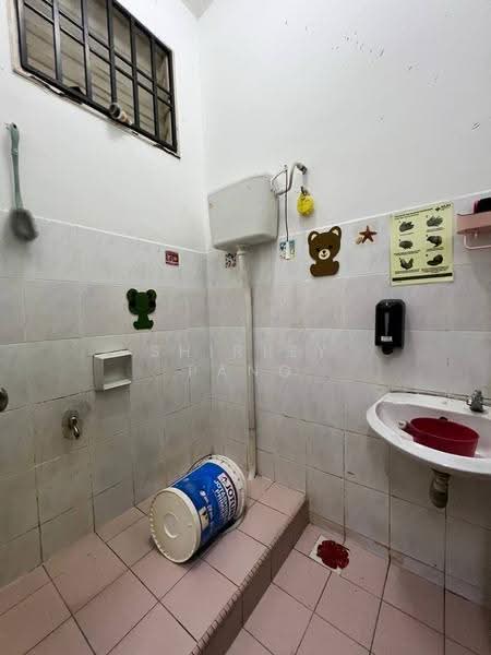 2-storey Terraced House for Sale in Bukit Indah (Iskandar Puteri (Nusajaya)) - Shirley Pang - Bathroom - PropertyGuru.com.my