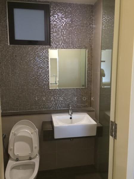 Service Residence for Sale at Nova Saujana - Ivan Kok - Bathroom - PropertyGuru.com.my