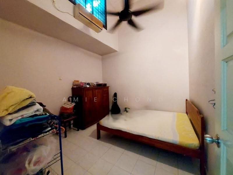 Rumah Teres 1-Tingkat untuk Dijual di Ipoh (Perak) - Amie Chong - Bedroom - PropertyGuru.com.my