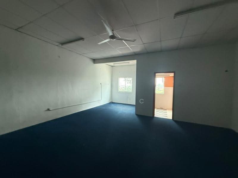 Shop for Rent in Bukit Katil (Melaka) - Teh HC - Interior - PropertyGuru.com.my