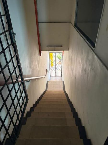 Shop for Rent in Bukit Katil (Melaka) - Teh HC - Corridor - PropertyGuru.com.my