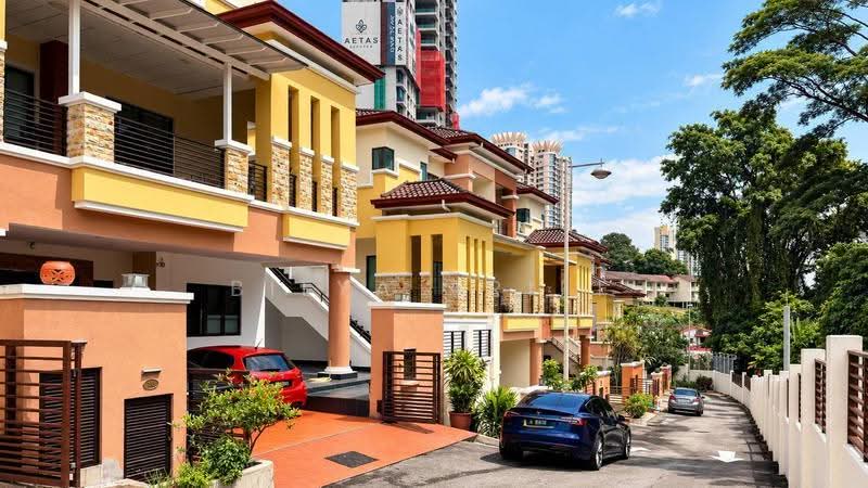 Rumah Berkembar untuk Dijual di Taman Sierra Seputeh (Seputeh) - BILYA ARIFF - Exterior - PropertyGuru.com.my