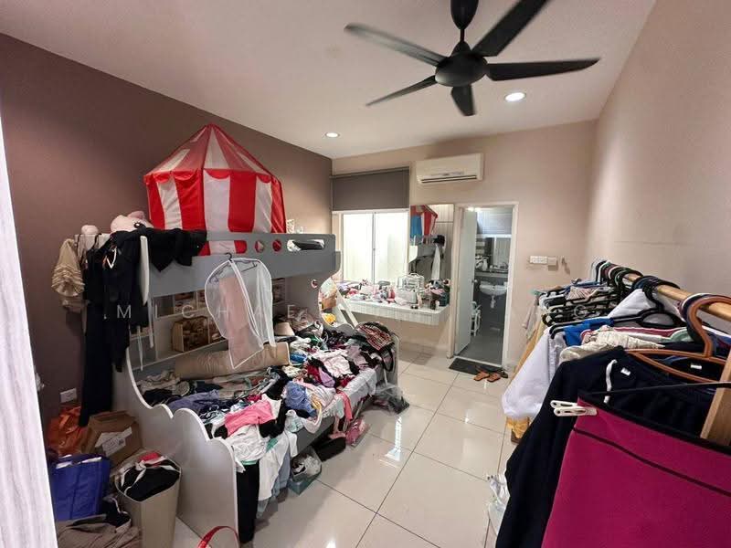 Rumah Kluster untuk Dijual di Taman Gaya (Ulu Tiram) - Michael Ah Kang - Bedroom - PropertyGuru.com.my