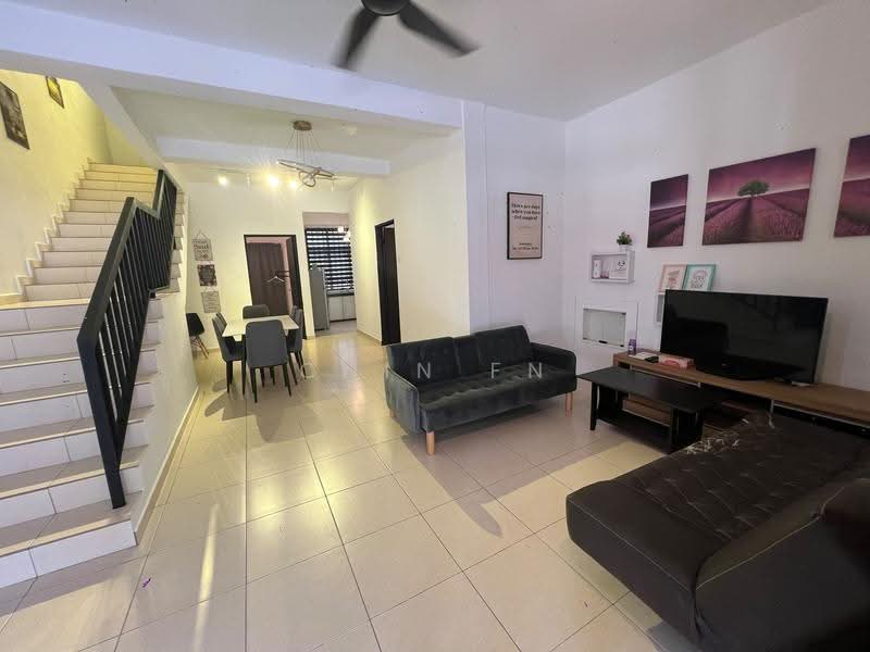 Rumah Bandar untuk Dijual di Taman Bukit Chedang (Seremban) - CHIN FN - Living Room - PropertyGuru.com.my