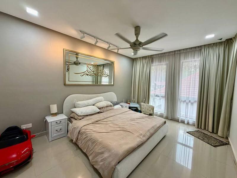 Rumah Teres 3-Tingkat untuk Dijual di Taman Danau Desa (Taman Desa) - Ai Faizal - PropertyGuru.com.my