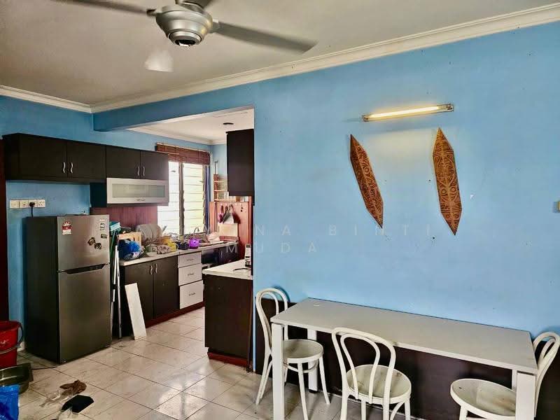 Apartment for Sale at Vista Pinggiran Apartment - Faliyana binti Muda - PropertyGuru.com.my
