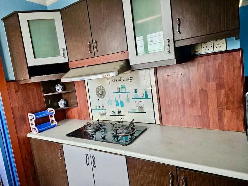 Apartment for Sale at Vista Pinggiran Apartment - Faliyana binti Muda - PropertyGuru.com.my