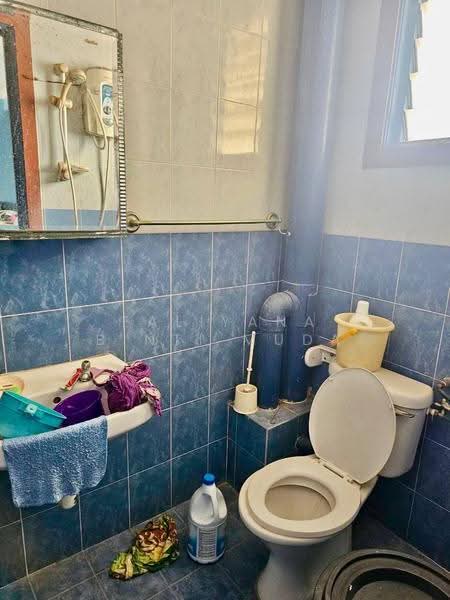 Apartment for Sale at Vista Pinggiran Apartment - Faliyana binti Muda - PropertyGuru.com.my