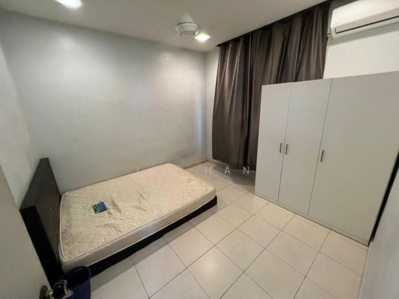 Kondominium untuk Dijual di Platinum Lake PV 13 - Leo Han - Bedroom - PropertyGuru.com.my