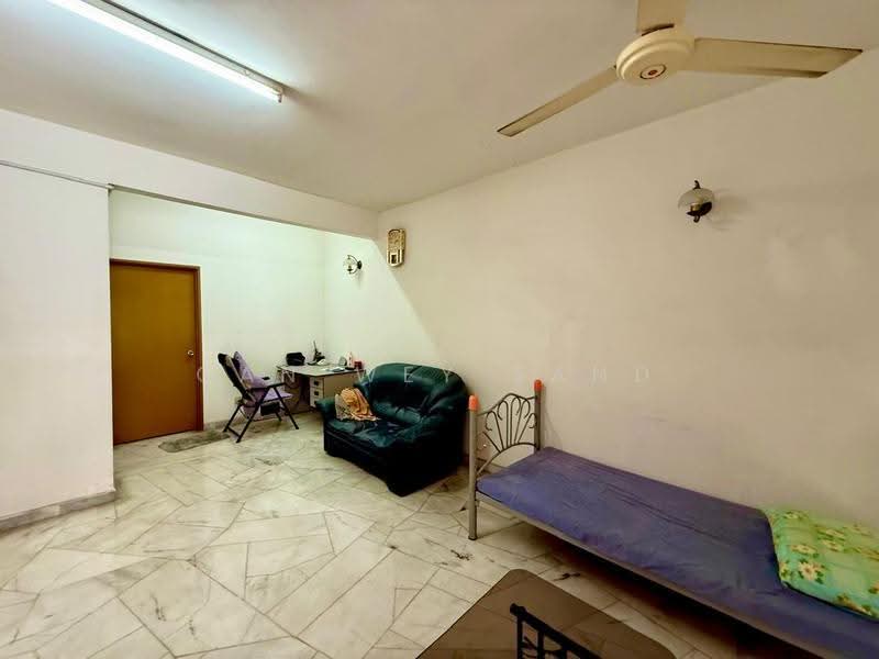 2-storey Terraced House for Sale in Kelana Jaya (Petaling Jaya) - GAN WEY SAND - Living Room - PropertyGuru.com.my