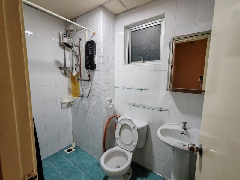 Kediaman Servis untuk Disewa di Metropolitan Square Service Residence - Darren Chan - Bathroom - PropertyGuru.com.my