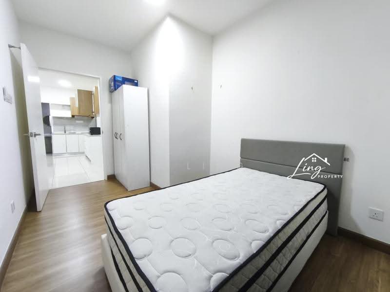 Kediaman Servis untuk Disewa di AraTre' Residences - SW Ling - Master Bedroom - PropertyGuru.com.my