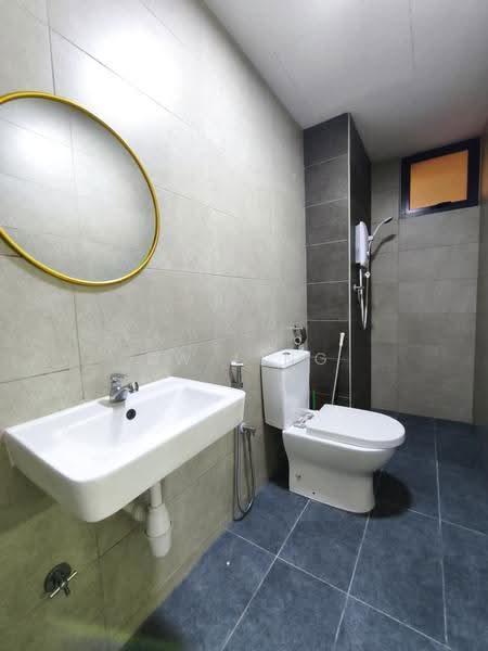 Kediaman Servis untuk Disewa di AraTre' Residences - SW Ling - Bathroom - PropertyGuru.com.my