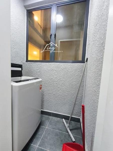 Kediaman Servis untuk Disewa di AraTre' Residences - SW Ling - Yard - PropertyGuru.com.my