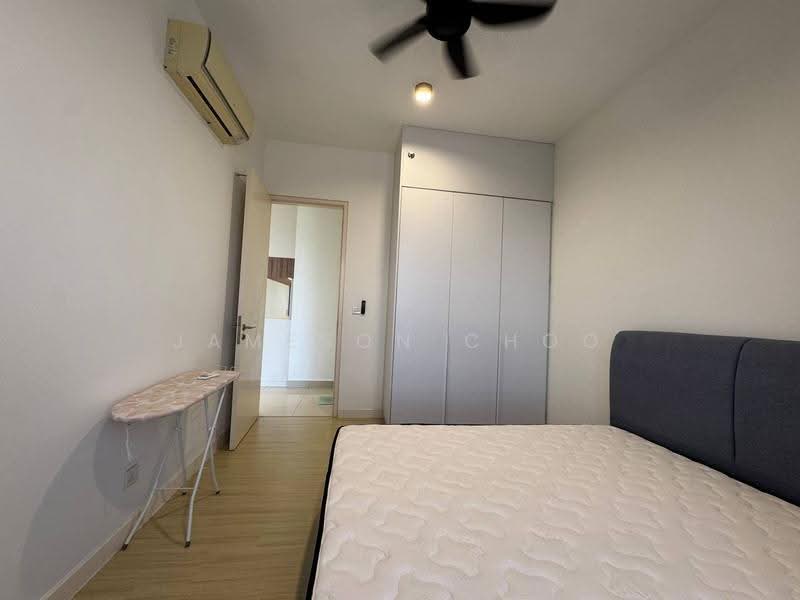 Kediaman Servis untuk Dijual di Sunway Citrine Residences - Jameson Choo - Bedroom - PropertyGuru.com.my