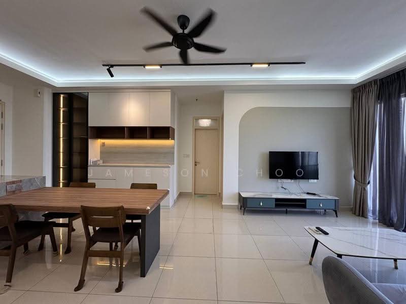 Kediaman Servis untuk Dijual di Sunway Citrine Residences - Jameson Choo - Living Room - PropertyGuru.com.my