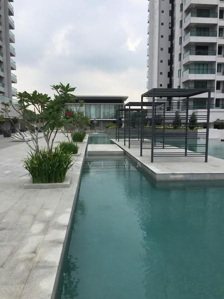 Kondominium untuk Dijual di Paragon 3 - Vivi Yap - Exterior - PropertyGuru.com.my