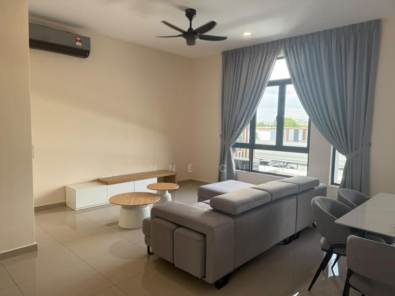 Rumah Bandar untuk Disewa di Telok Panglima Garang (Selangor) - Ravanne Chong - Living Room - PropertyGuru.com.my