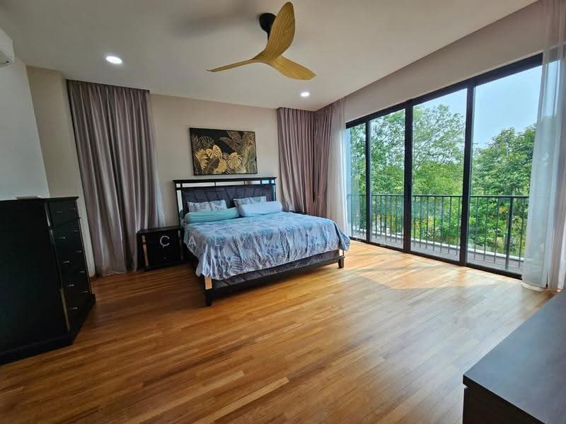 Rumah Teres 3-Tingkat untuk Dijual di Masai (Johor) - Calvin Lee - Bedroom - PropertyGuru.com.my