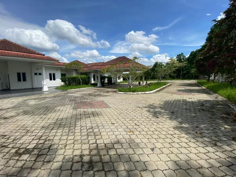 Bungalow House for Sale in Leisure Farm (Gelang Patah) - Carrien Siow - Exterior - PropertyGuru.com.my