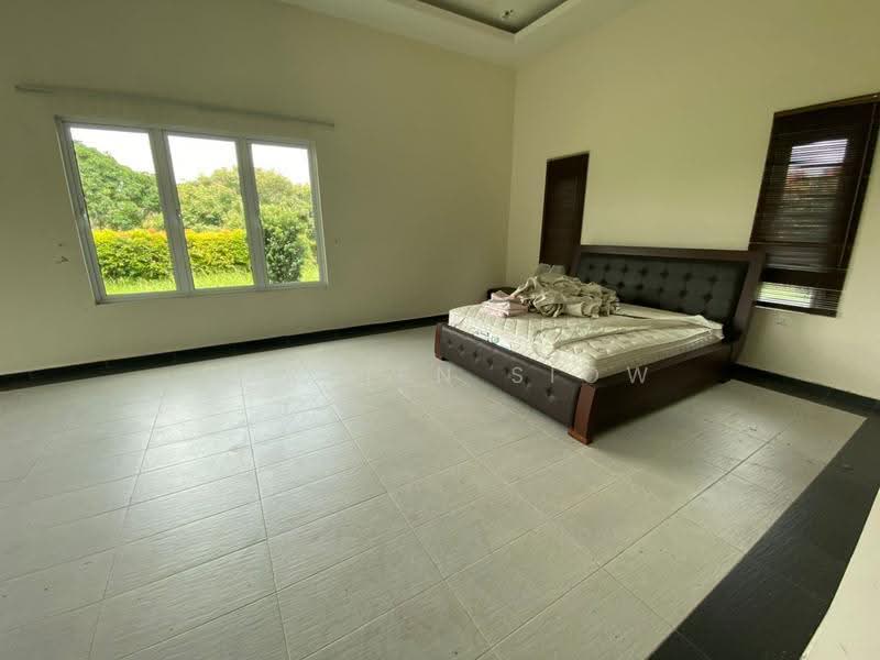 Bungalow House for Sale in Leisure Farm (Gelang Patah) - Carrien Siow - Bedroom - PropertyGuru.com.my