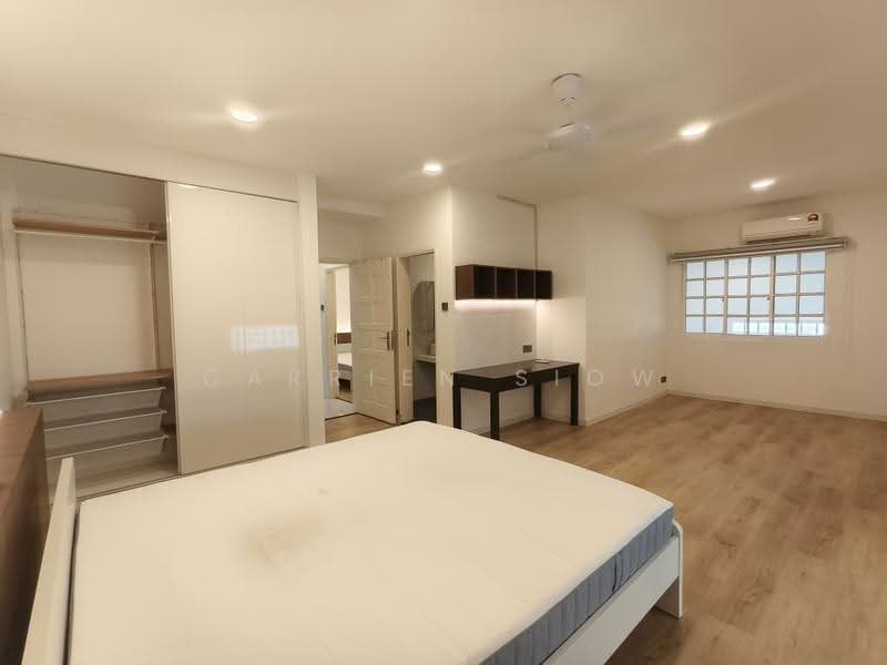 Bungalow House for Sale in Leisure Farm (Gelang Patah) - Carrien Siow - Bedroom - PropertyGuru.com.my
