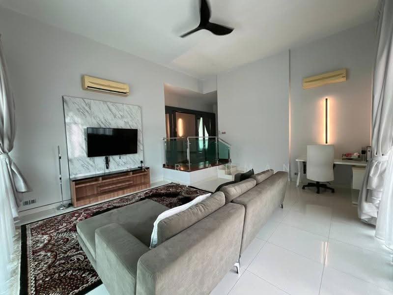 Bungalow House for Rent in Subang Jaya (Selangor) - Syakir Adman - Living Room - PropertyGuru.com.my