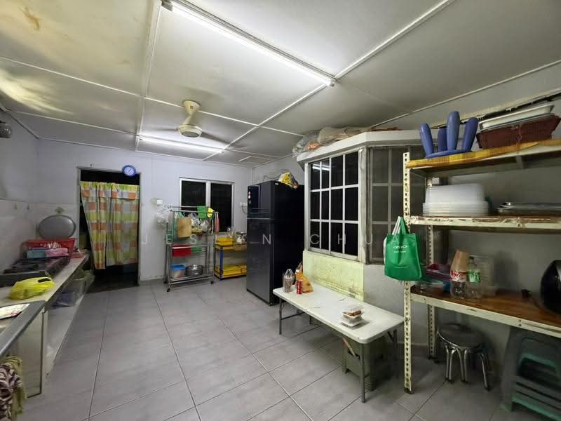 1-storey Terraced House for Sale in Taman Cheras Perdana (Cheras) - Jeslyn Chua - Kitchen - PropertyGuru.com.my