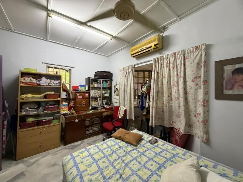 1-storey Terraced House for Sale in Taman Cheras Perdana (Cheras) - Jeslyn Chua - Bedroom - PropertyGuru.com.my