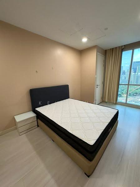 Service Residence for Rent at Serviced Residence @ Binjai 8 - Key Ling - Bedroom - PropertyGuru.com.my