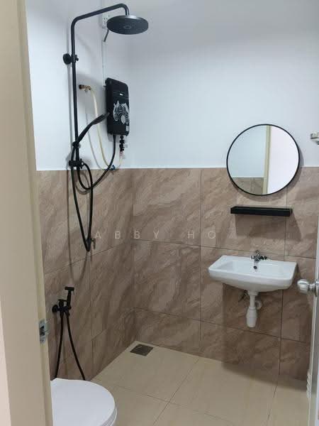 Kediaman Servis untuk Disewa di Ambience Residence (Residensi Nikel) - Abby Ho - Bathroom - PropertyGuru.com.my