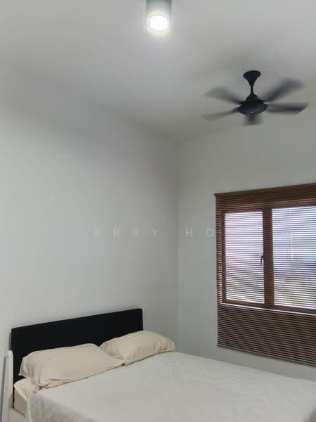 Kediaman Servis untuk Disewa di Ambience Residence (Residensi Nikel) - Abby Ho - Bedroom - PropertyGuru.com.my