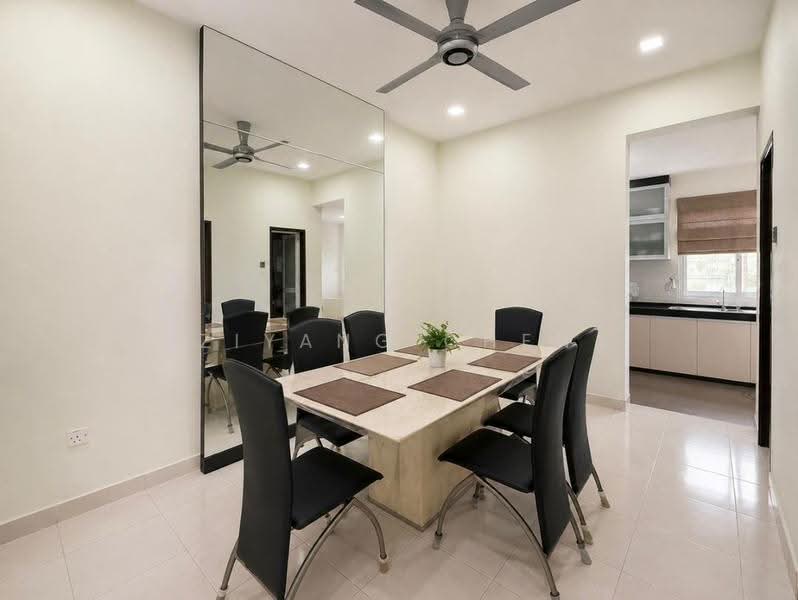 Rumah Teres untuk Dijual di Bandar Mahkota Cheras (Cheras) - Ziyang Chen - Dining Room - PropertyGuru.com.my