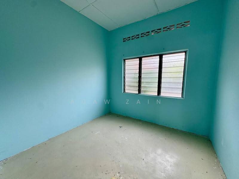 Rumah Teres 1-Tingkat untuk Dijual di Taman Seri Medan Jaya (Telok Panglima Garang) - Adaw Zain - Interior - PropertyGuru.com.my