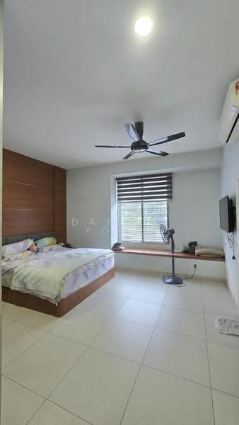 Rumah Teres 2-Tingkat untuk Dijual di Setia Tropika (Johor Bahru) - Daniel Yong - Bedroom - PropertyGuru.com.my