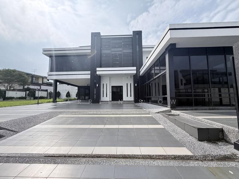 Bungalow House for Sale in Bandar Seri Alam (Masai) - Carrien Siow - Exterior - PropertyGuru.com.my