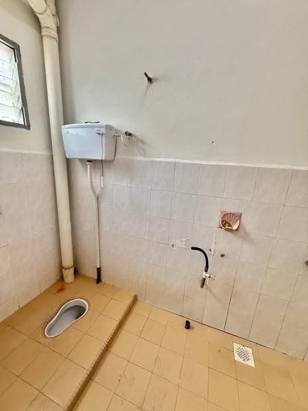 Rumah Teres 2-Tingkat untuk Dijual di Segamat (Johor) - Marcus Tey - Bathroom - PropertyGuru.com.my