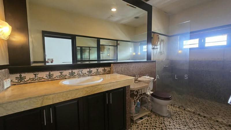 2.5-storey Terraced House for Sale in Taman Seputeh (Seputeh) - Josephine Pea LS - Bathroom - PropertyGuru.com.my